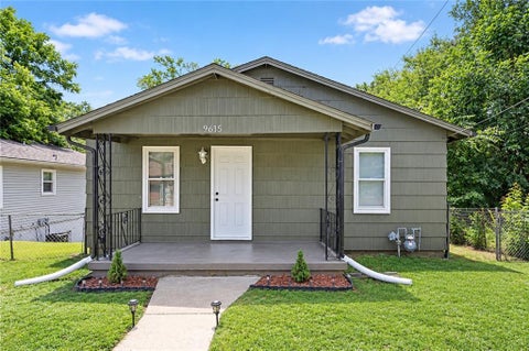 9615 E 18th Street, Independence, MO 64052 - #: 2644933