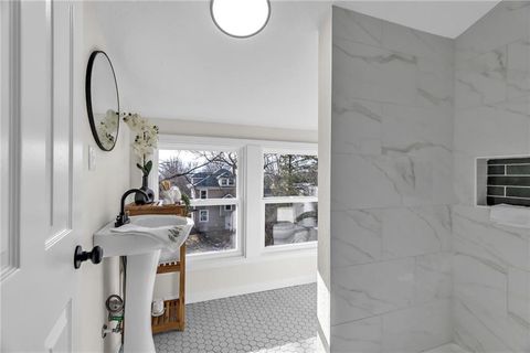 Tiny photo for 316 E Doniphan Street, Liberty, MO 64068 (MLS # 2615938)