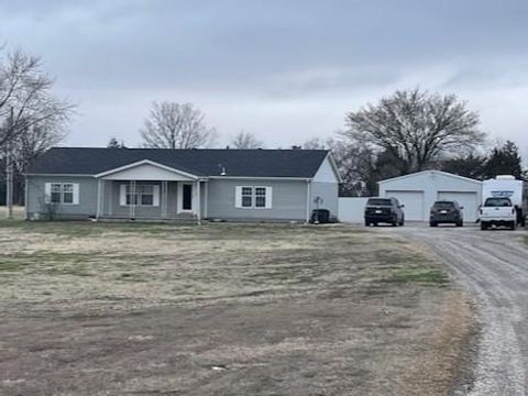 170 W 630th Avenue, Girard, KS 66743 - MLS#: 2605611