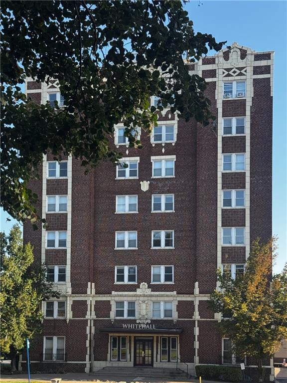 323 E Emanuel Cleaver II Boulevard 3E