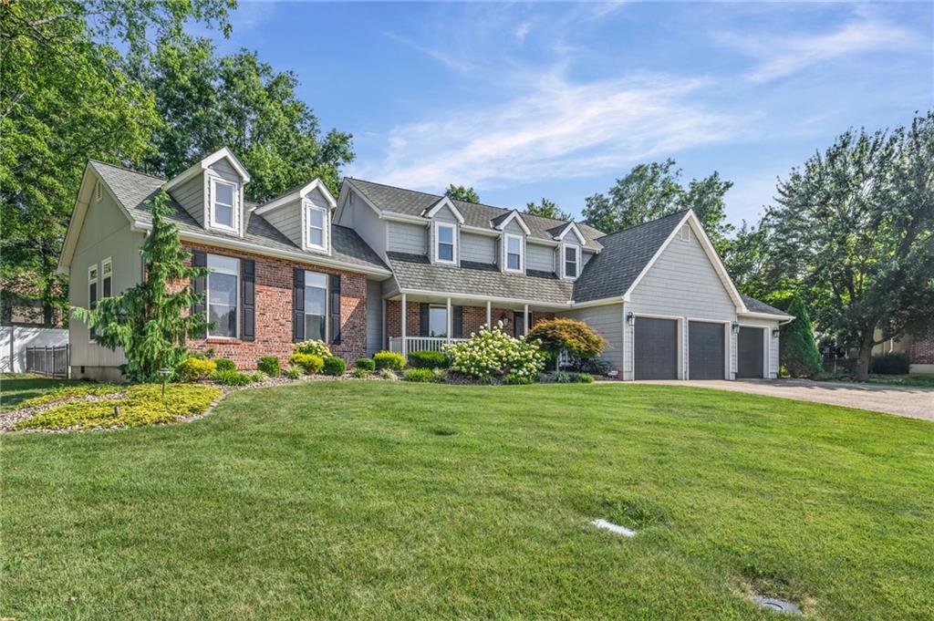 1501 E Sleepy Hollow Drive