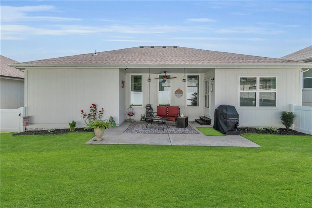114 N Carriage Meadows Trail