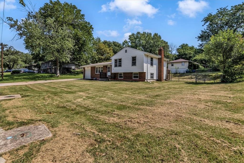 1309 Lake Road