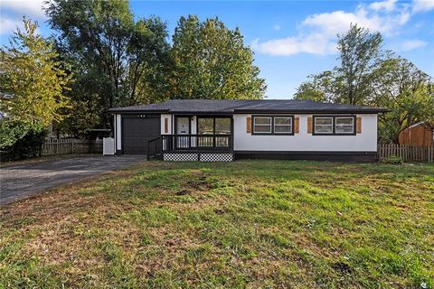 1005 NE 62nd Street, Gladstone, MO 64118 - MLS#: 2597178