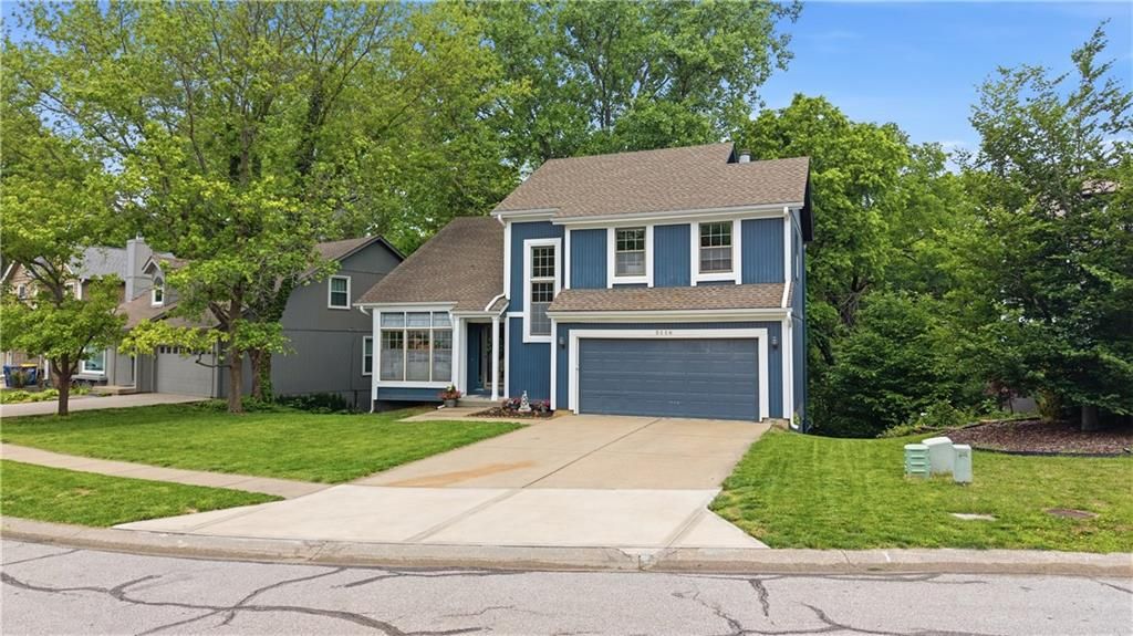 Photo of 5116 Horton Street, Mission, KS 66202 (MLS # 2618428)