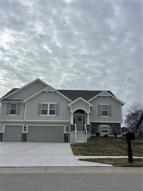 11810 N Bellaire Avenue Kansas City MO 64156