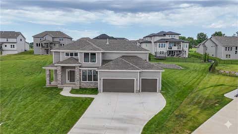 23822 Clear Creek Parkway, Shawnee, KS 66226 - #: 2612887