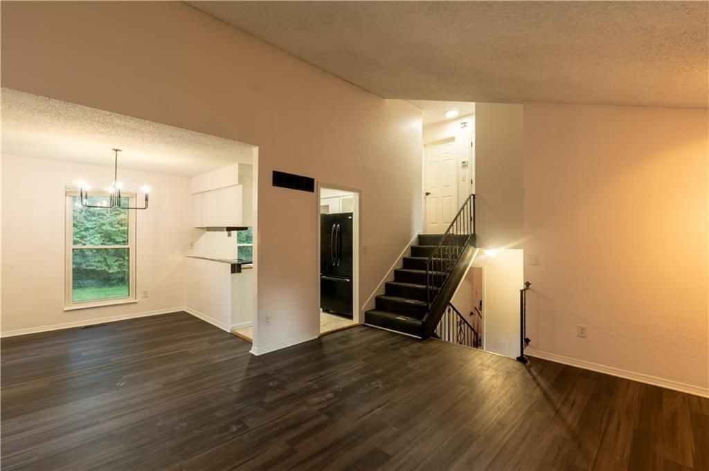 Photo of 9525 Manning Avenue, Kansas City, MO 66134 (MLS # 2592620)