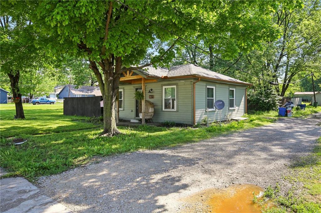 807 4th Street