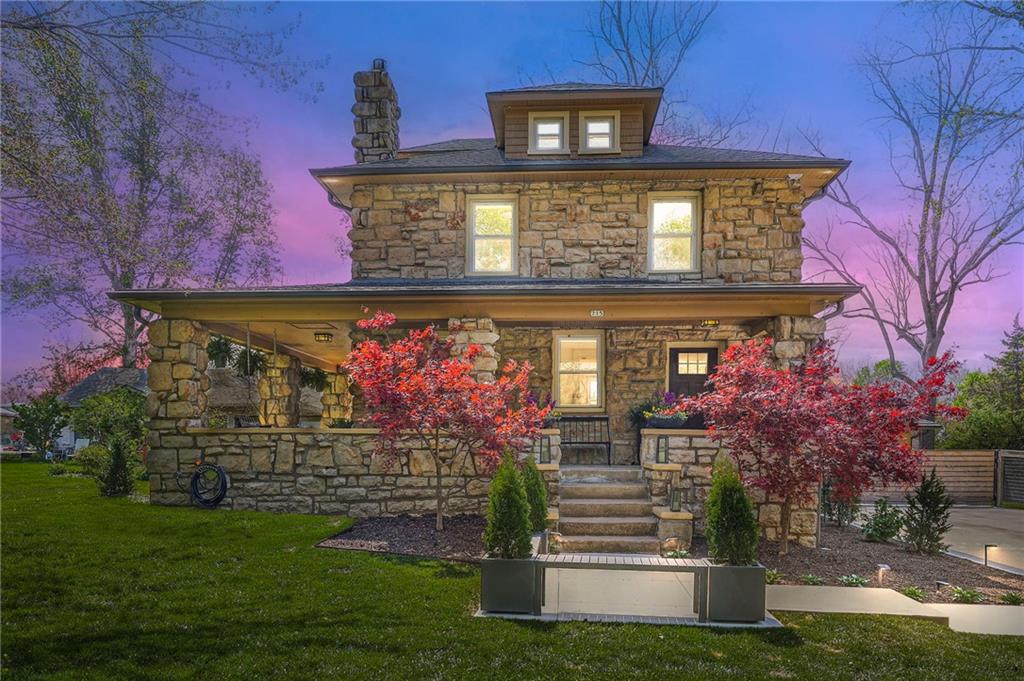715 W 98TH Street