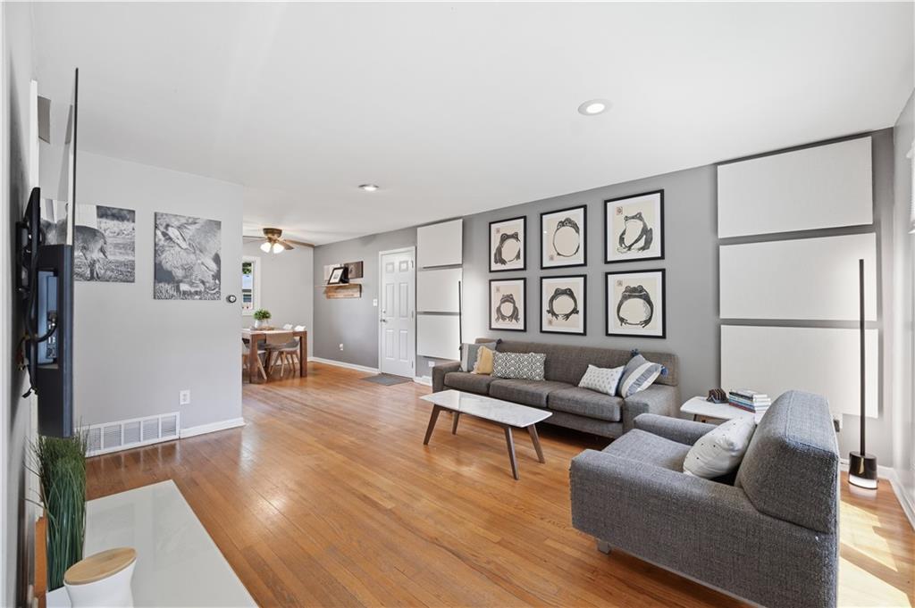 10322 Outlook Drive
