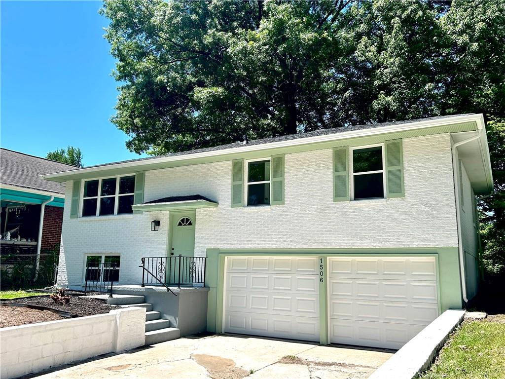 1506 S Ash Avenue
