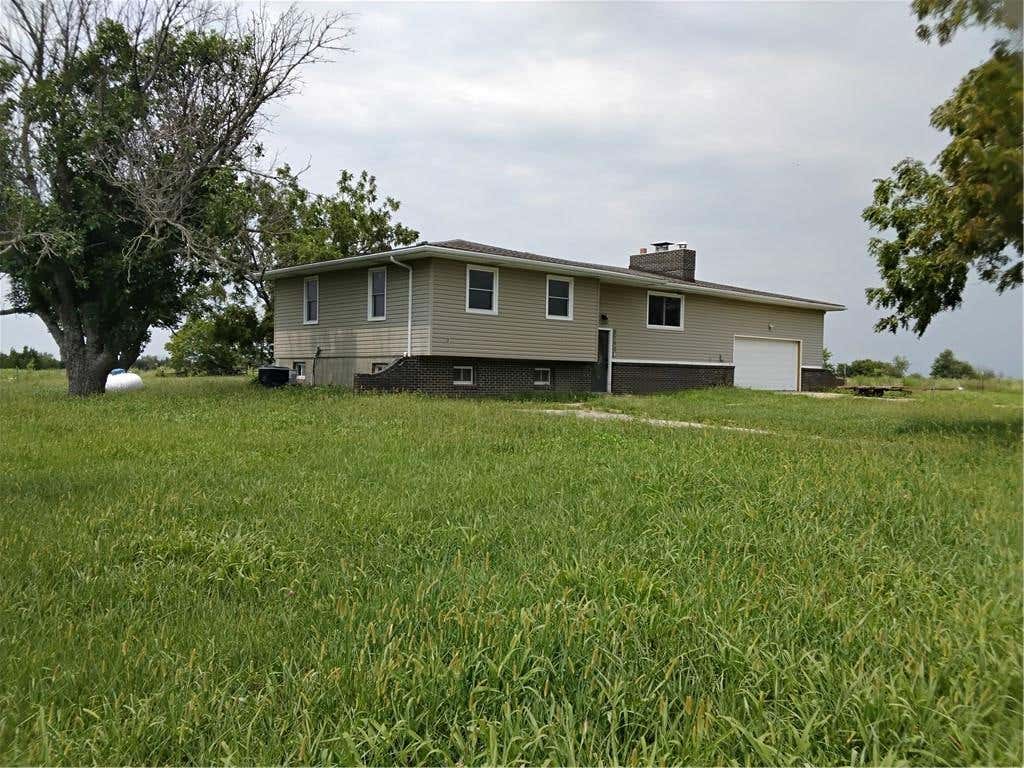 Photo of 1782 California Road, Pomona, KS 66076 (MLS # 2634884)