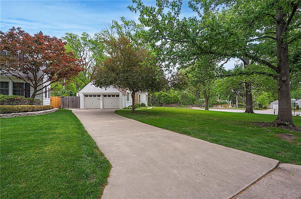 5401 Canterbury Road