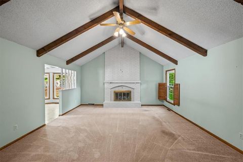 Tiny photo for 725 Laurel Avenue, Liberty, MO 64068 (MLS # 2620286)