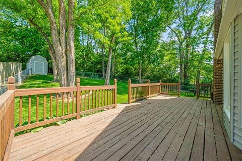 Tiny photo for 725 Laurel Avenue, Liberty, MO 64068 (MLS # 2620286)