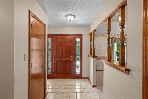 Tiny photo for 725 Laurel Avenue, Liberty, MO 64068 (MLS # 2620286)