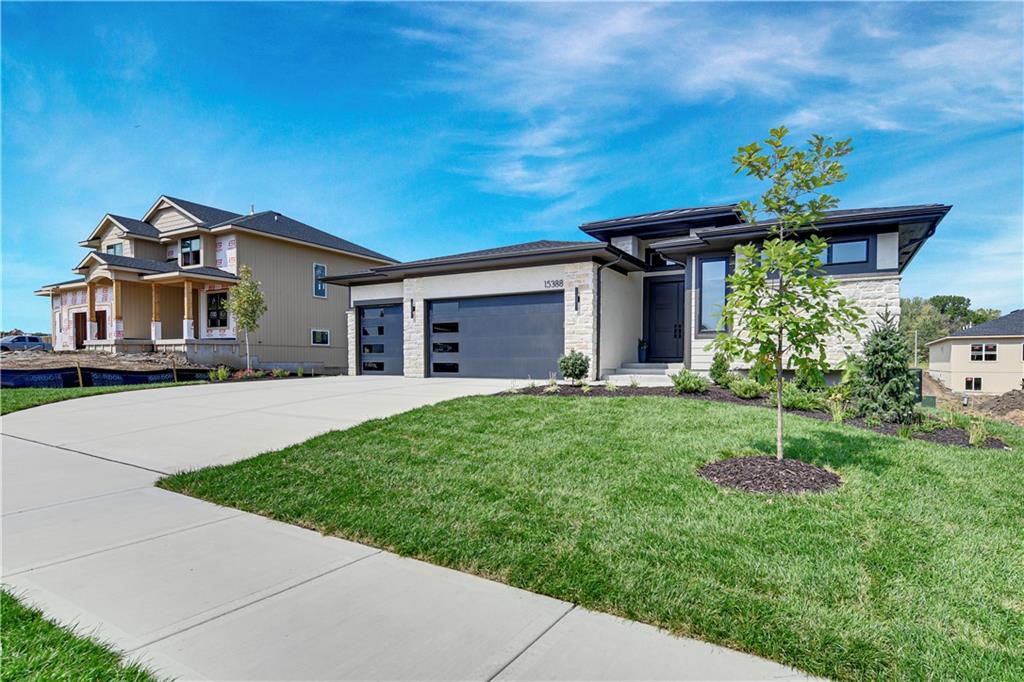 15388 W 161st Terrace