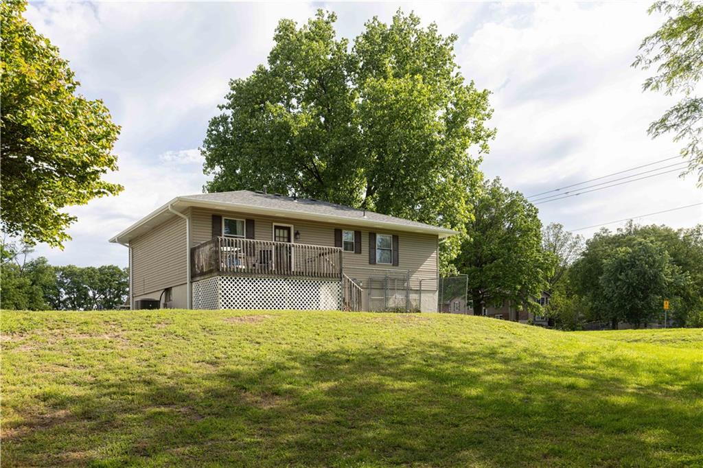 210 E Swisher Drive