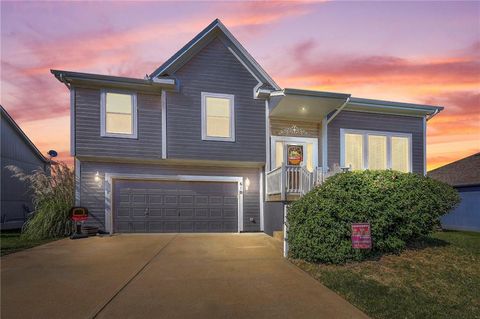 610 S Walnut Street Gardner KS 66030