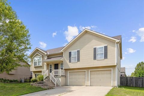 12010 White Oak Street, Peculiar, MO 64078 - MLS#: 2565508
