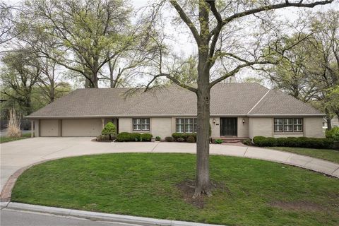 1900 W 70th Street Mission Hills KS 66208