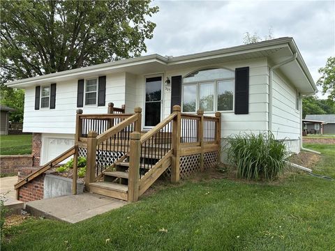 305 N 4th Street, Gower, MO 64454 - MLS#: 2609028