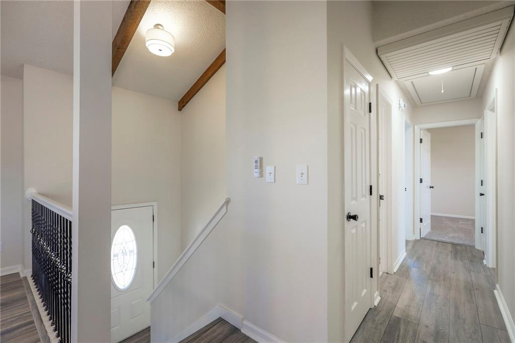 9844 N Cherry Street