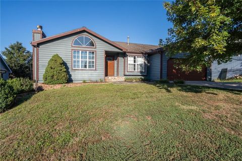 2429 Via Linda Drive, Lawrence, KS 66047 - MLS#: 2578226