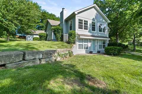 3000 Cedar Crest Drive Independence MO 64057