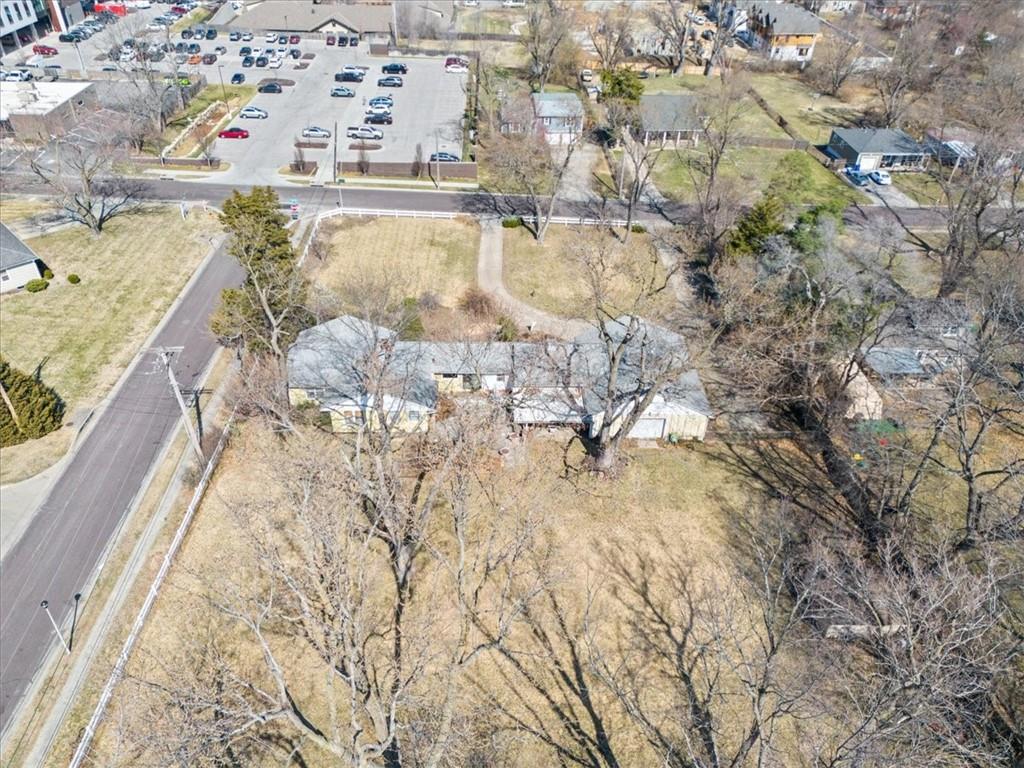 6909 W 82nd Street