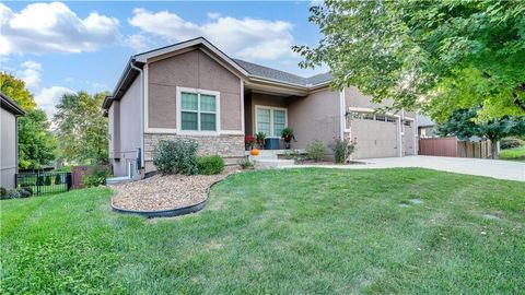 18425 W 193 Terrace Spring Hill KS 66083