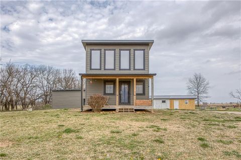 MLS: 2606872