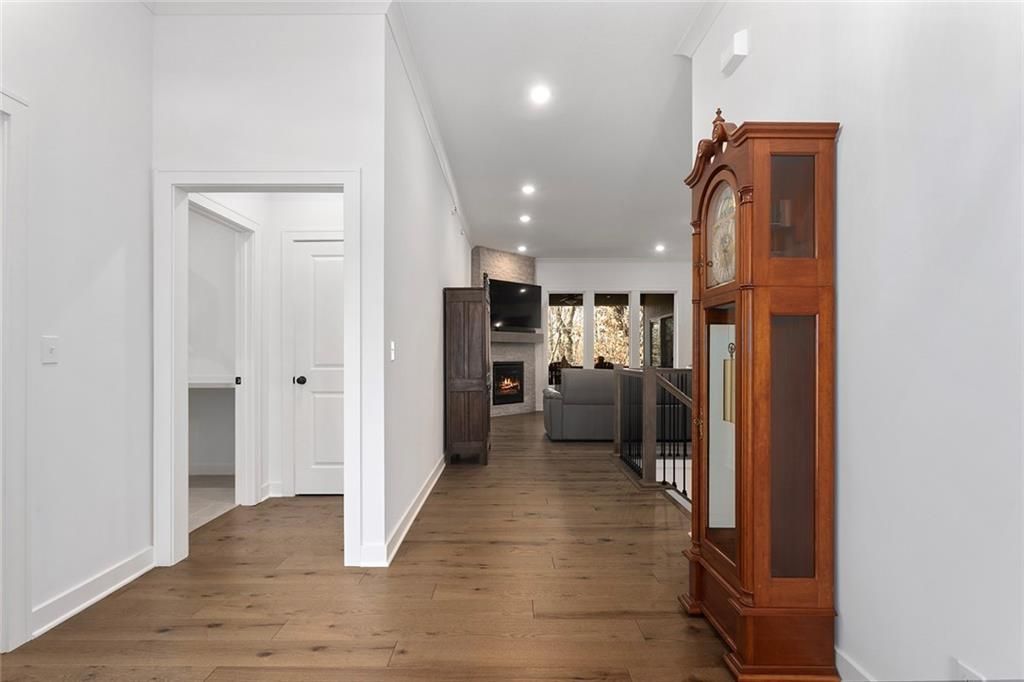 Photo of 6615 NW 107th Court, Kansas City, MO 64154 (MLS # 2598282)