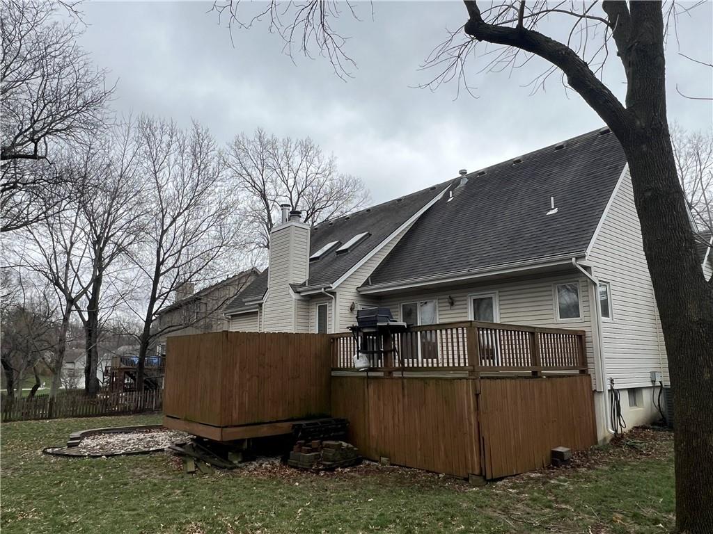 2430 NW Windwood Drive