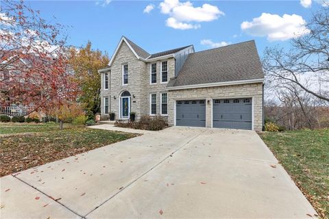 7729 ACUFF Lane Lenexa KS 66216