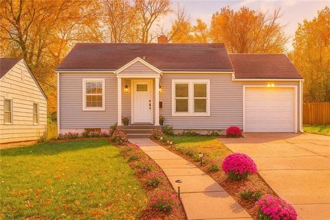 4225 E 68th Street, Kansas City, MO 64132 - MLS#: 2587678