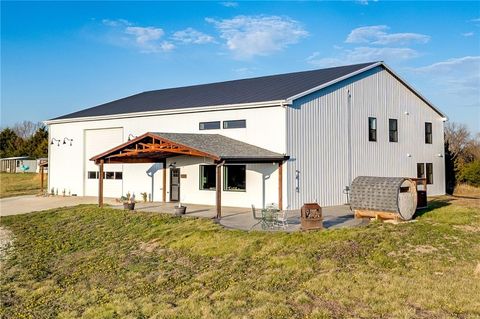 6518 86th Street Meriden KS 66512