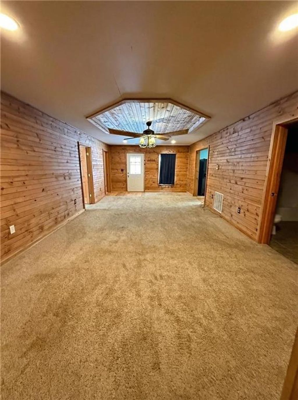 Photo of 428 Walnut Street, Guilford, MO 64457 (MLS # 2591935)