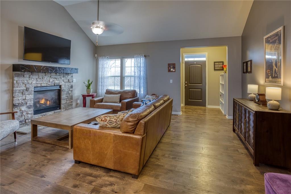 3550 N 112th Terrace