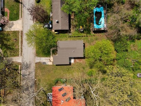 Tiny photo for 706 W Brown Street, Liberty, MO 64068 (MLS # 2614461)