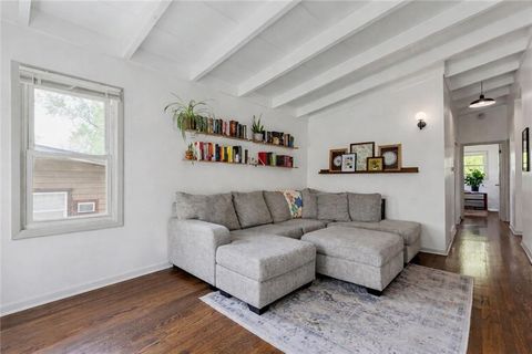 Tiny photo for 706 W Brown Street, Liberty, MO 64068 (MLS # 2614461)