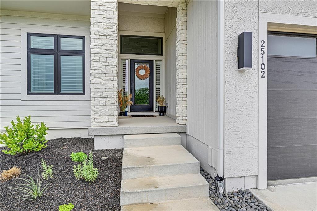 25102 W 98th Place