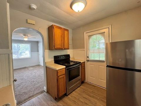 Tiny photo for 220 Corbin Street, Liberty, MO 64068 (MLS # 2620644)