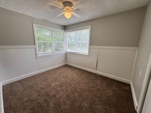Tiny photo for 220 Corbin Street, Liberty, MO 64068 (MLS # 2620644)
