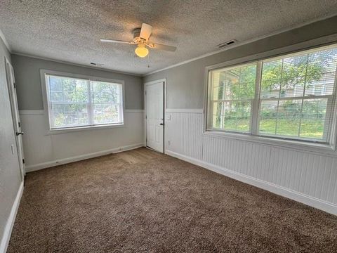 Tiny photo for 220 Corbin Street, Liberty, MO 64068 (MLS # 2620644)