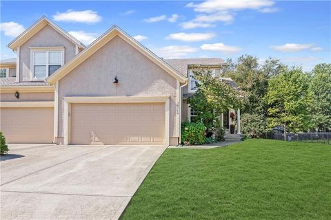 Photo of 14716 NEWTON Street, Overland Park, KS 66223 (MLS # 2583624) Photo of 14716 NEWTON Street, Overland Park, KS 66223 (MLS # 2583624)
