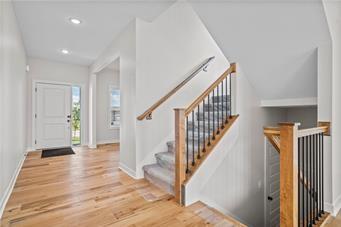 505 SW Newport Drive
