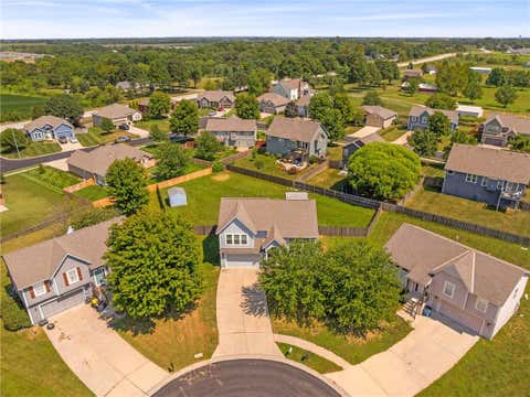 Photo of 19993 Falcon Ridge Drive, Spring Hill, KS 66083 (MLS # 2638191)