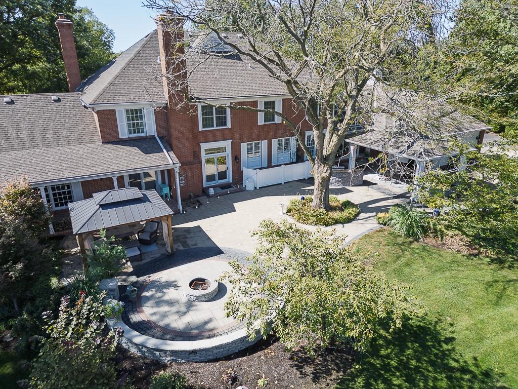 1815 Pine Ridge Road